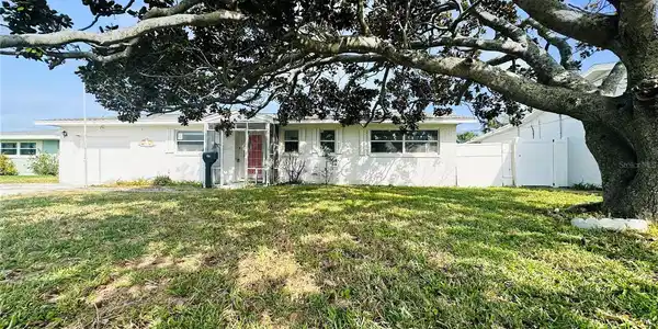 29 OCEAN CREST DRIVE