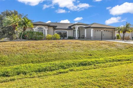 2322 PINELLAS DRIVE