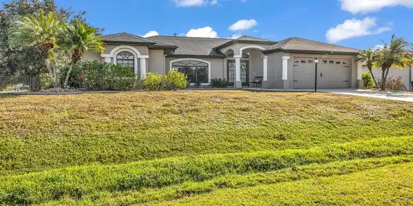 2322 PINELLAS DRIVE