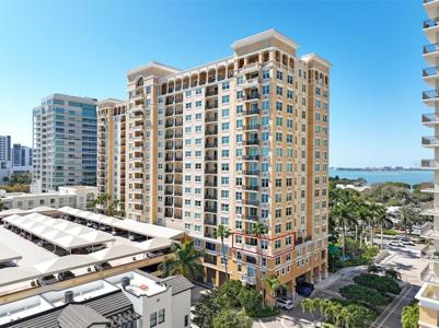 750 N TAMIAMI TRAIL