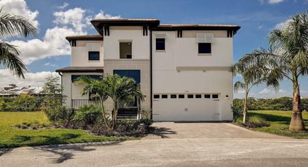 2612 WHITE COQUINA LOOP
