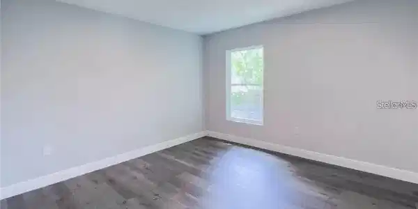 Image 4 Image 4