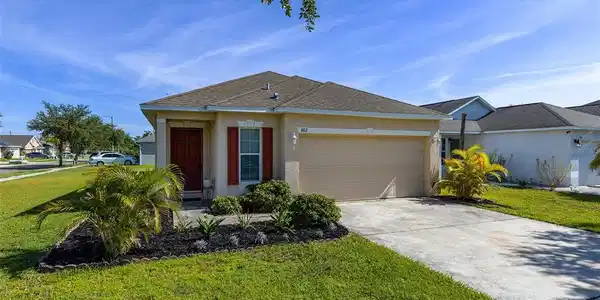 802 BRENTON LEAF