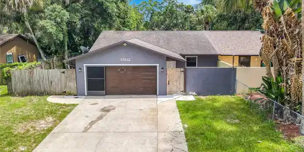 1302 BOND STREET
