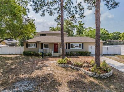 7880 COUNTRY CLUB N