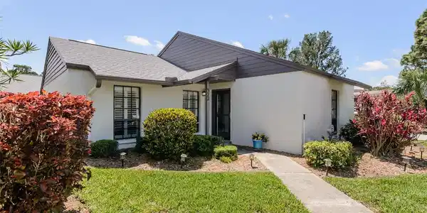 322 WINDRUSH LOOP