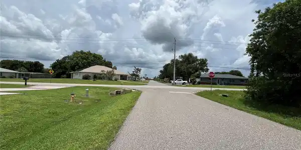 Image 4 Image 4