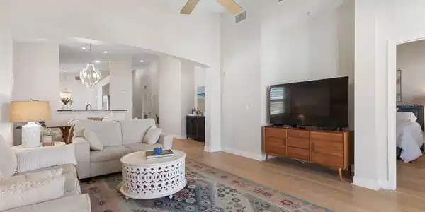 Image 4 Image 4