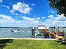 498 HARBOR N
