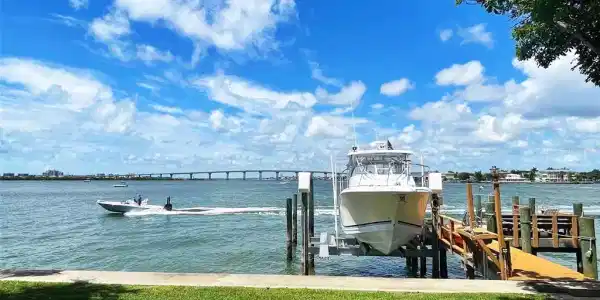 498 HARBOR N