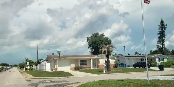 3243 BAYPORT DRIVE
