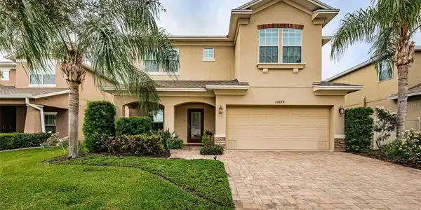 10674 LAKE SEMINOLE TERRACE