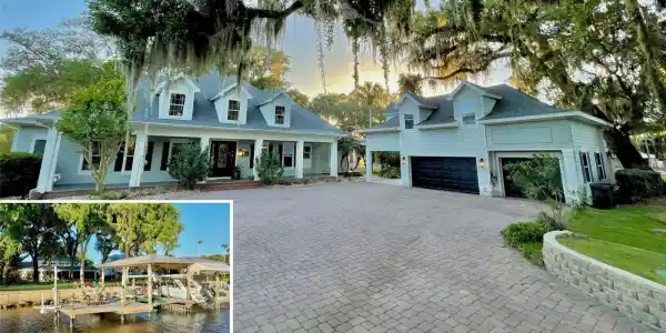 10 HAMMOCK OAK COURT