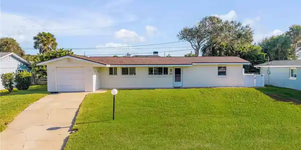 4515 SAXON DRIVE