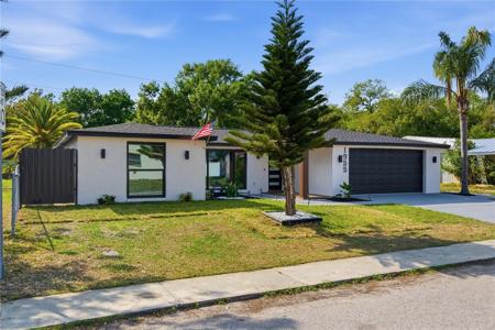 1955 DARTMOUTH DRIVE