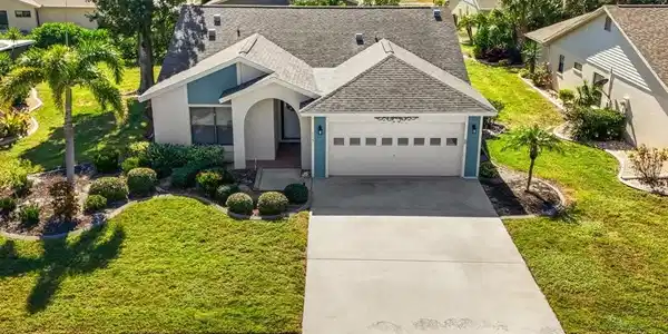 115 PARK FOREST BOULEVARD