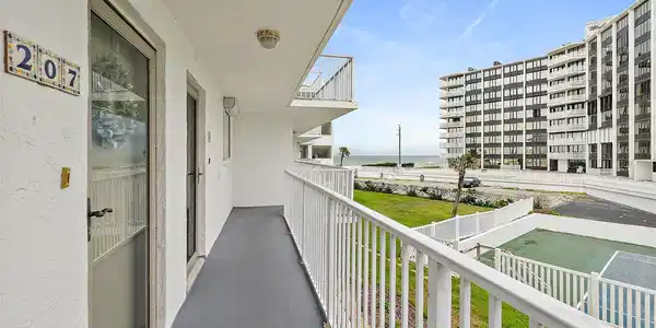 3510 S OCEAN SHORE BOULEVARD