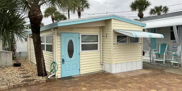 2295 N BEACH ROAD