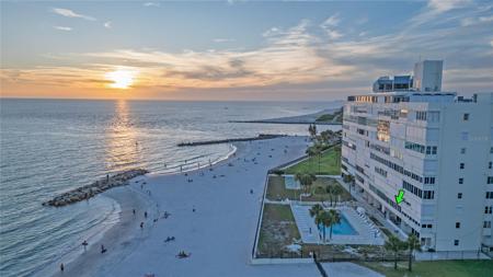 7000 BEACH PLAZA