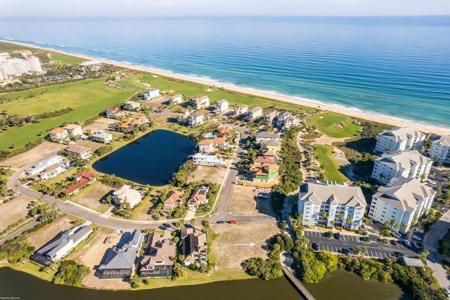 18 HAMMOCK BEACH CIRCLE