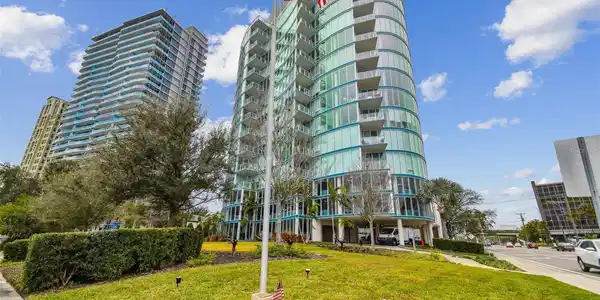 2900 W BAY TO BAY BOULEVARD