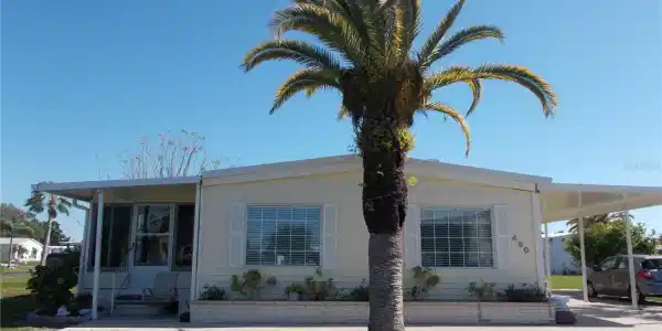 490 ASHWOOD DRIVE