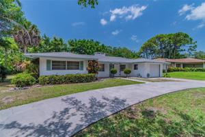 5828 LARCHWOOD