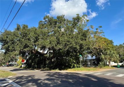 DELAWARE STREET