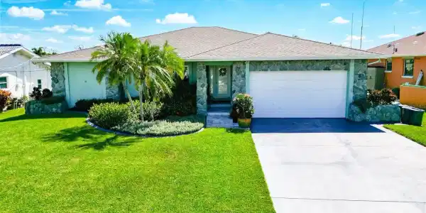 4904 COMMONWEALTH RD.