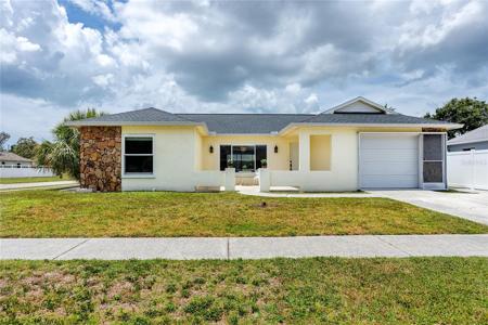 1225 GREENLEA DRIVE