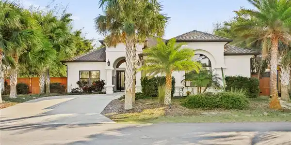30 SEASCAPE DRIVE