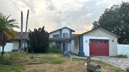 2431 FIELDCREST COURT