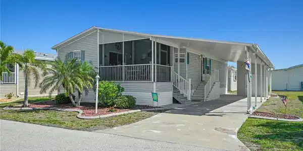13 FREEMAN AVENUE