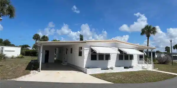 633 COMO DRIVE