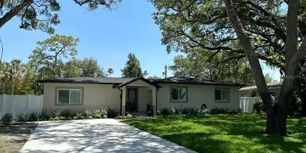 6161 BURLINGTON N