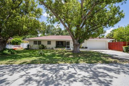 2110 GOLDENROD