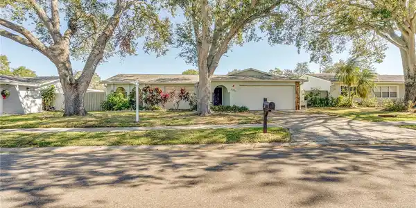 8365 MONARCH CIRCLE