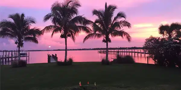 355 SHORE DRIVE