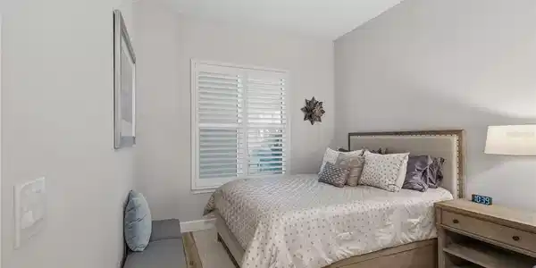 Image 4 Image 4
