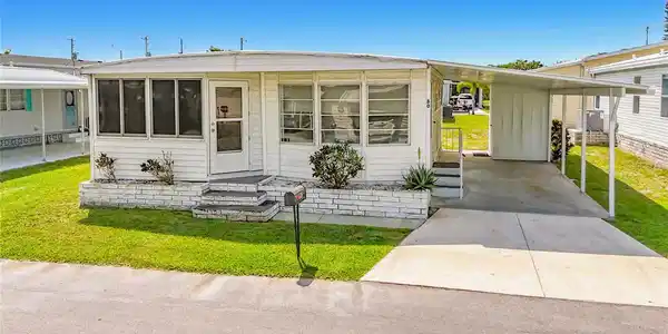 80 DEL RIO DRIVE