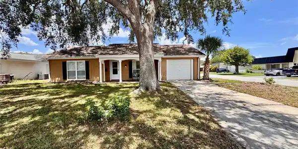 3902 GLISSADE DRIVE