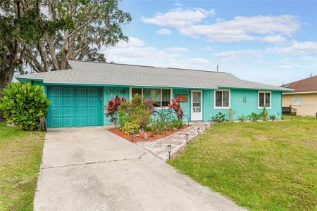 2726 VICTORY PALM DRIVE