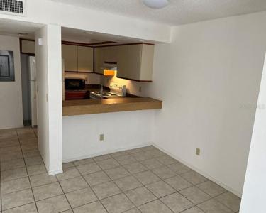 3112 SIR HAMILTON CIRCLE