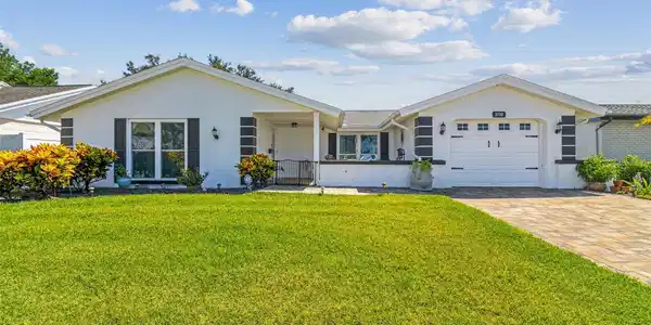 3750 GRAYTON DRIVE