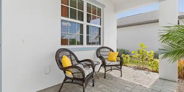 Image 4 Image 4