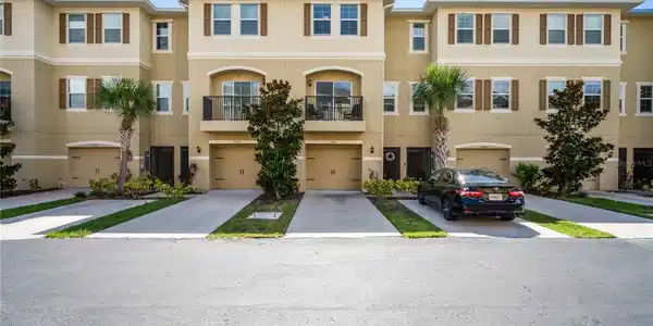 5521 YELLOWFIN COURT