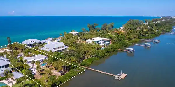 426 N CASEY KEY ROAD