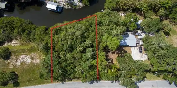 Lot 256 2ND NW