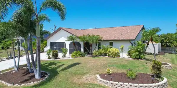 1056 MOHAWK ROAD