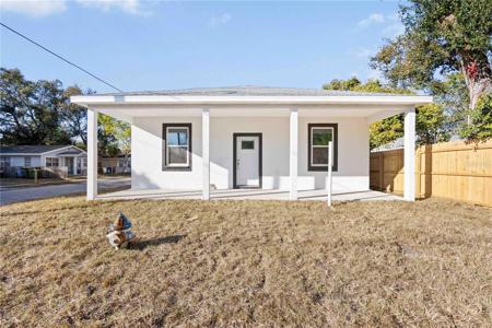 520 12TH AVENUE W